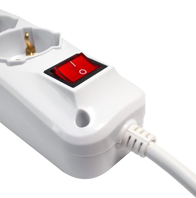 BLOC MULTIPRISE COMPACT AVEC INTERRUPTEUR CARDINAL 6 voies (2+4)