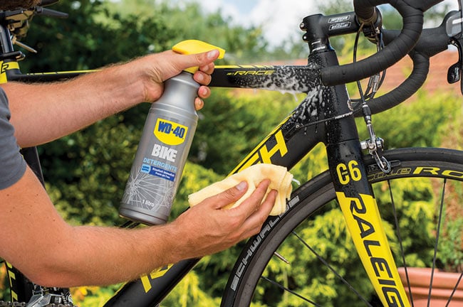 NETTOYANT UNIVERSEL POUR VÉLO 'WD-40' 500 ml