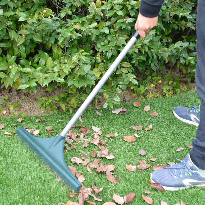 SCOPA A PETTINE PER PRATO SINTETICO 45 cm