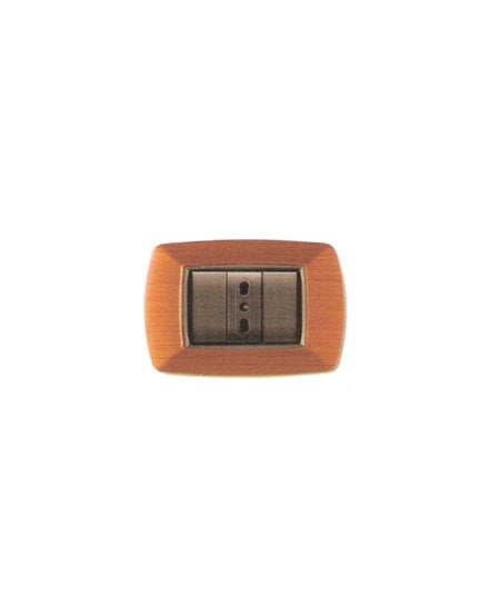 PLAQUE EN BOIS CLAIR POUR INTERRUPTEUR 4 MODULES « MYLIFE »