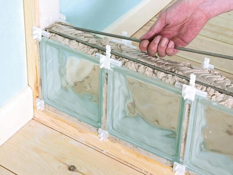 ENTRETOISE POUR BRIQUES DE VERRE Boîte 250 pièces