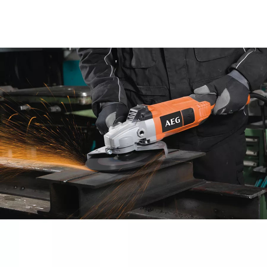 MEULEUSE D'ANGLE « WS 24-230 » AEG 2400 W
