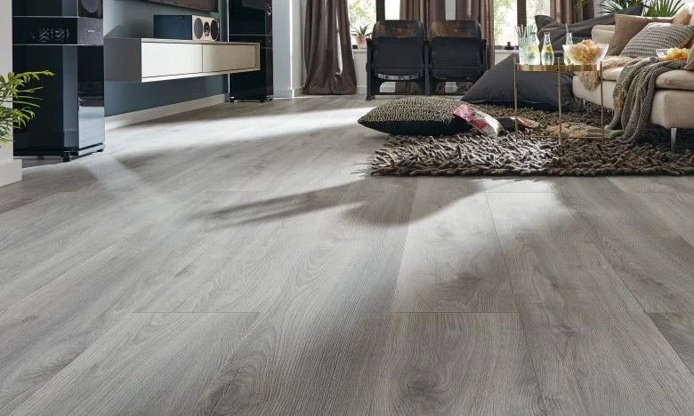 PAVIMENTO IN SPC 'COMFY' Colore Rovere grigio