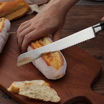 COLTELLO PER PANE 24 cm