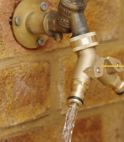 PRESA RUBINETTO DOPPIA USCITA IN OTTONE CON INNESTI RAPIDI CARDINALE