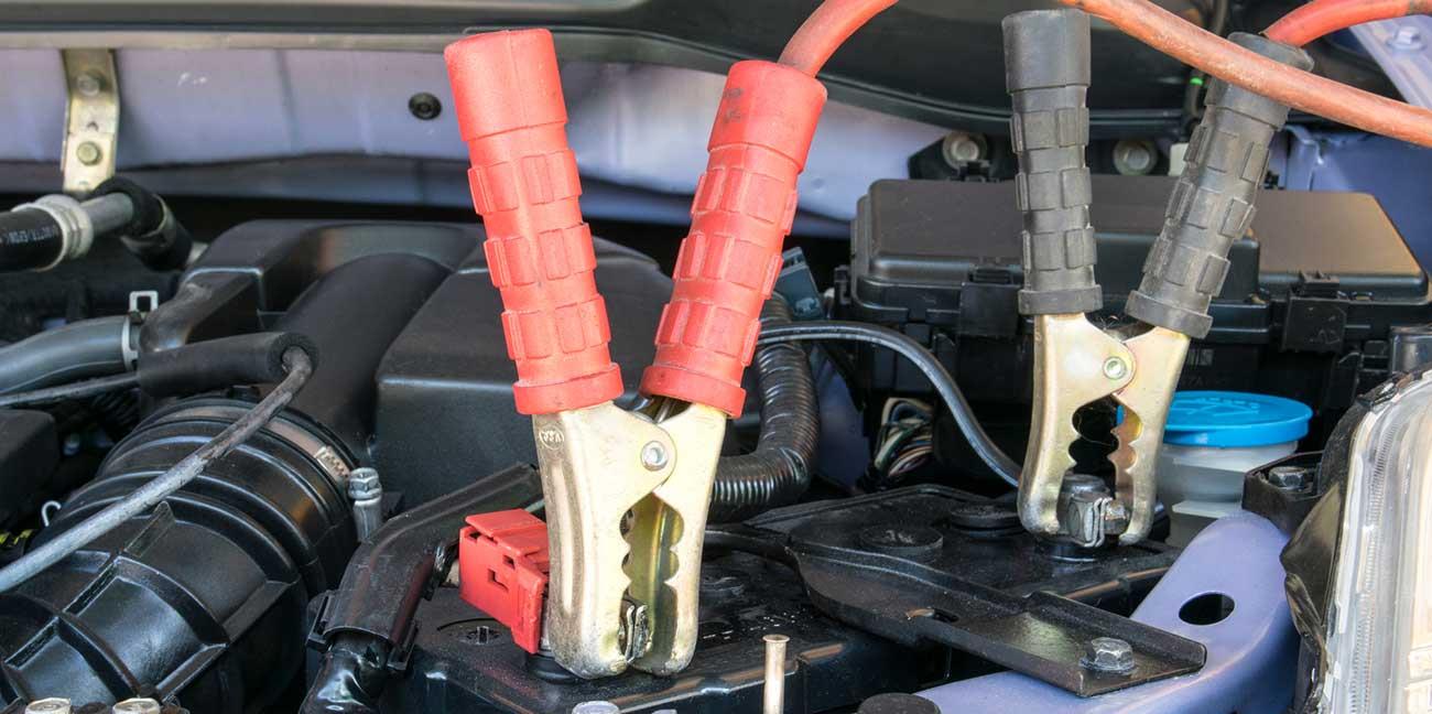 Paire de pinces pour câbles de batterie 120 A - 170 mm